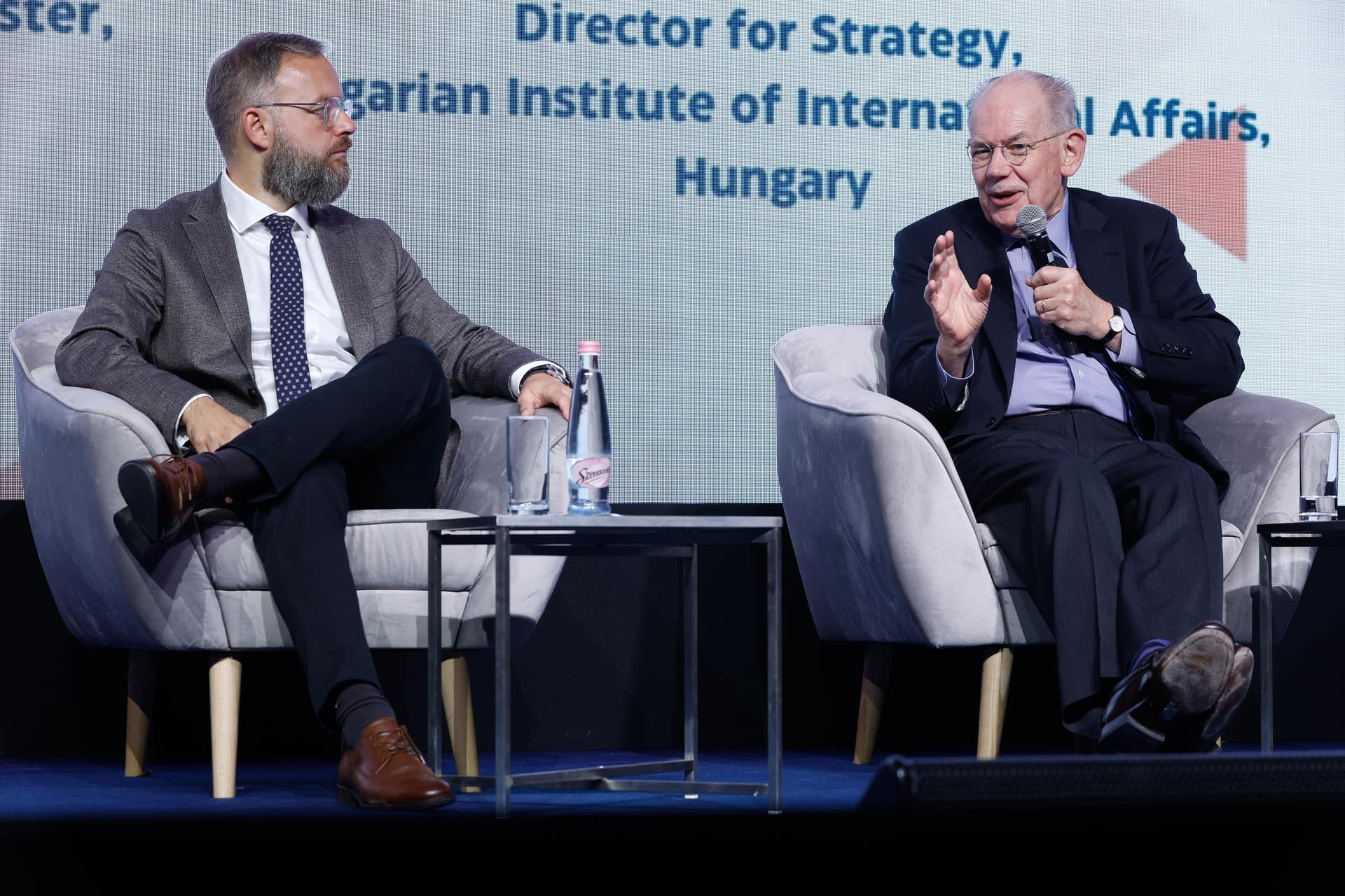 „Európában a háborús retorika vette át a versenyképességi viták helyét”