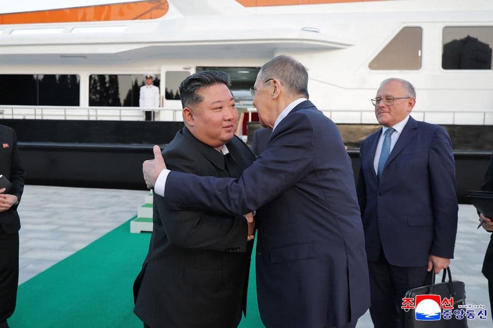 Kim Dzsongun feltétel nélküli támogatásáról biztosította Oroszországot