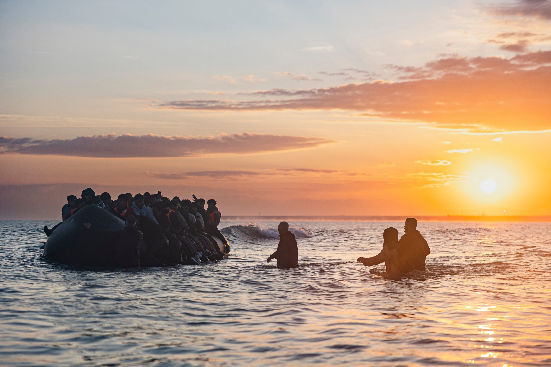 Új migrációs alku a La Manche-on: „Egy ki – egy be” rendszer lépett életbe