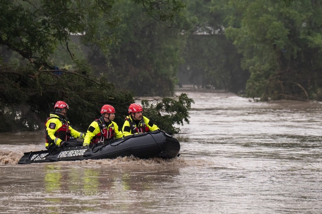 Texasban növekszik a villámárvíz halálos áldozatainak száma