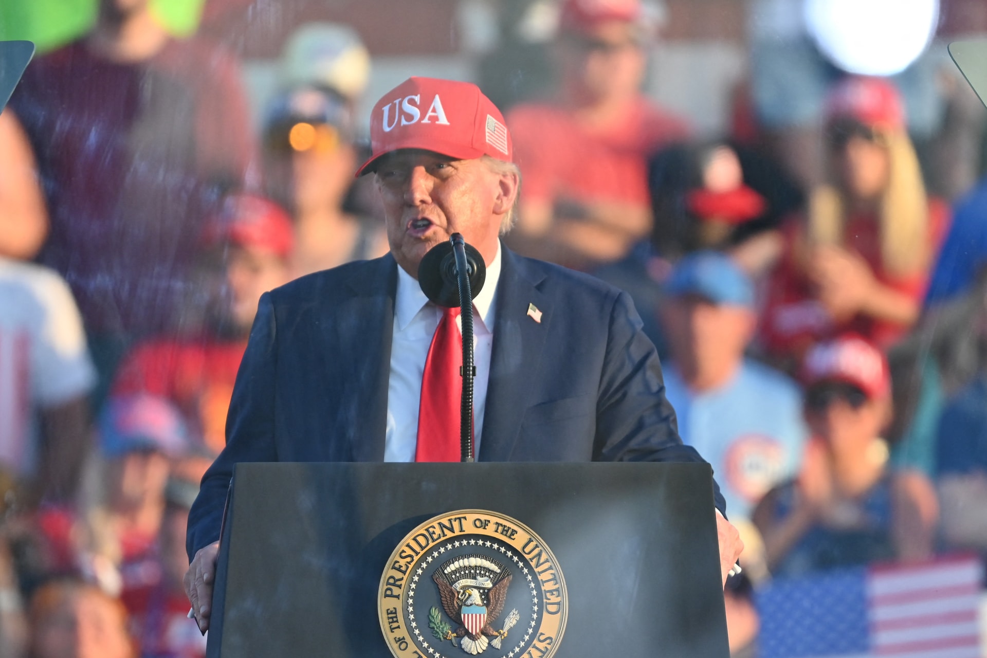 Trump globális olajembargót fontolgat?