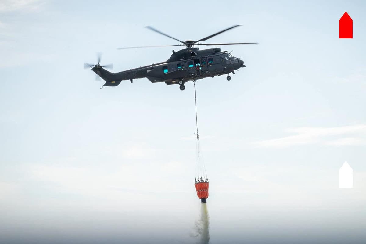 Szalay-Bobrovniczky: Magyar helikopterek segítenek Albániának