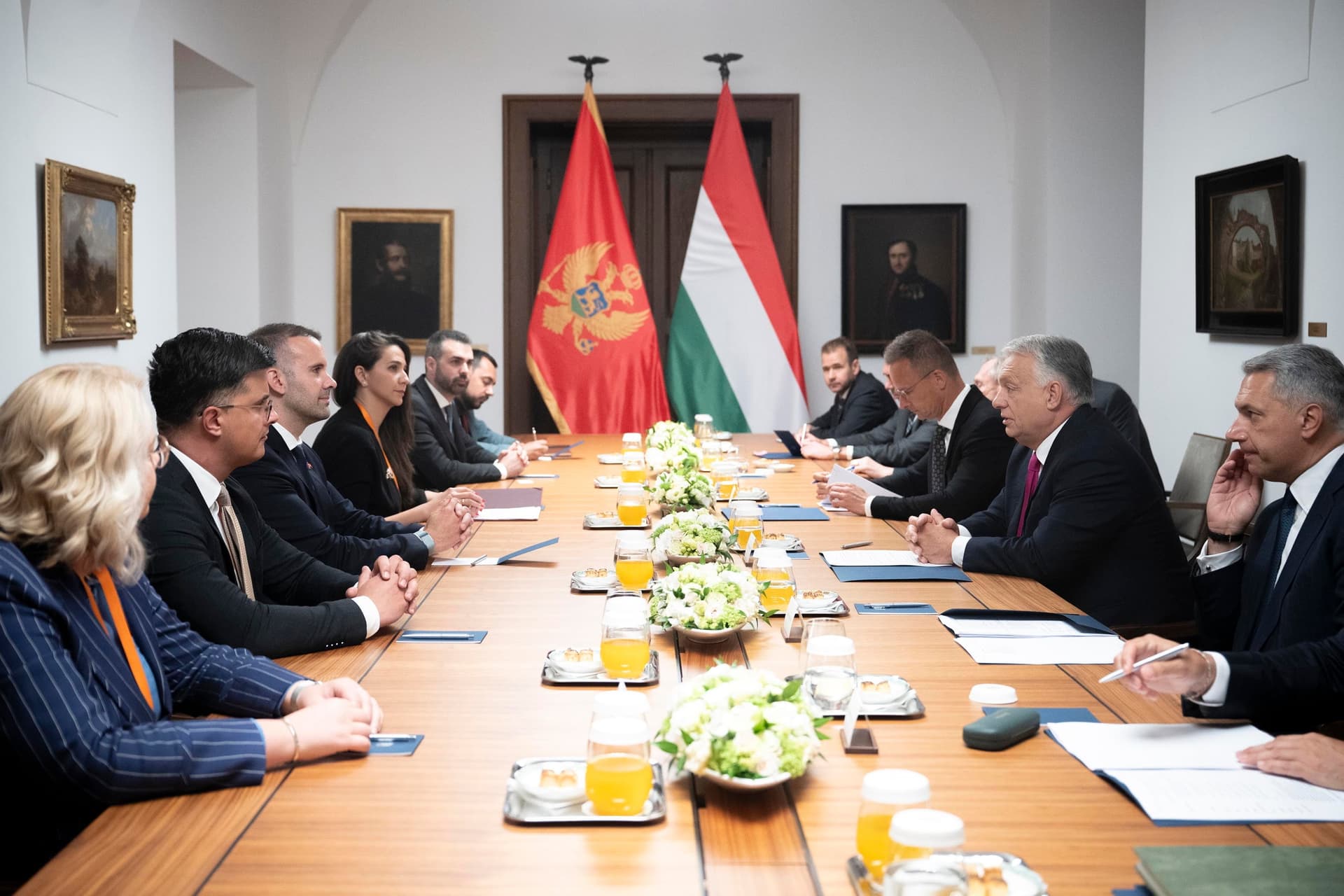 Orbán Viktor: Montenegró uniós csatlakozásának egyetlen akadálya maga az EU