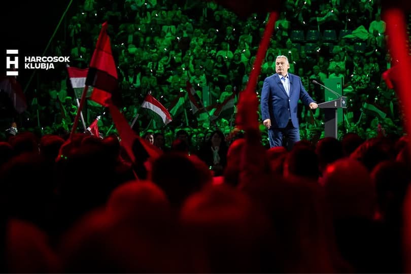 Harcosok órája - ÉLŐben!