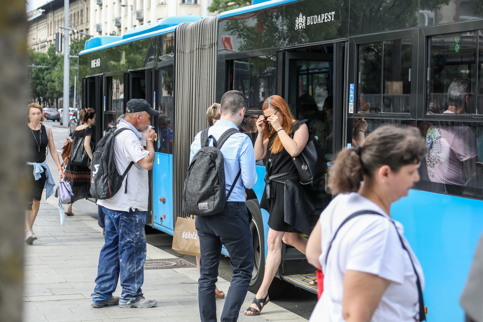 Lezárják a budapesti Népszínház utcát hétvégére