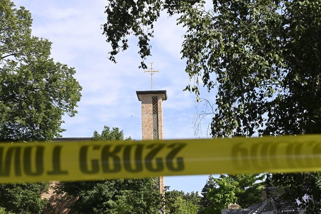 Gyermekeket ért halálos találat a minneapolisi iskolai lövöldözésben