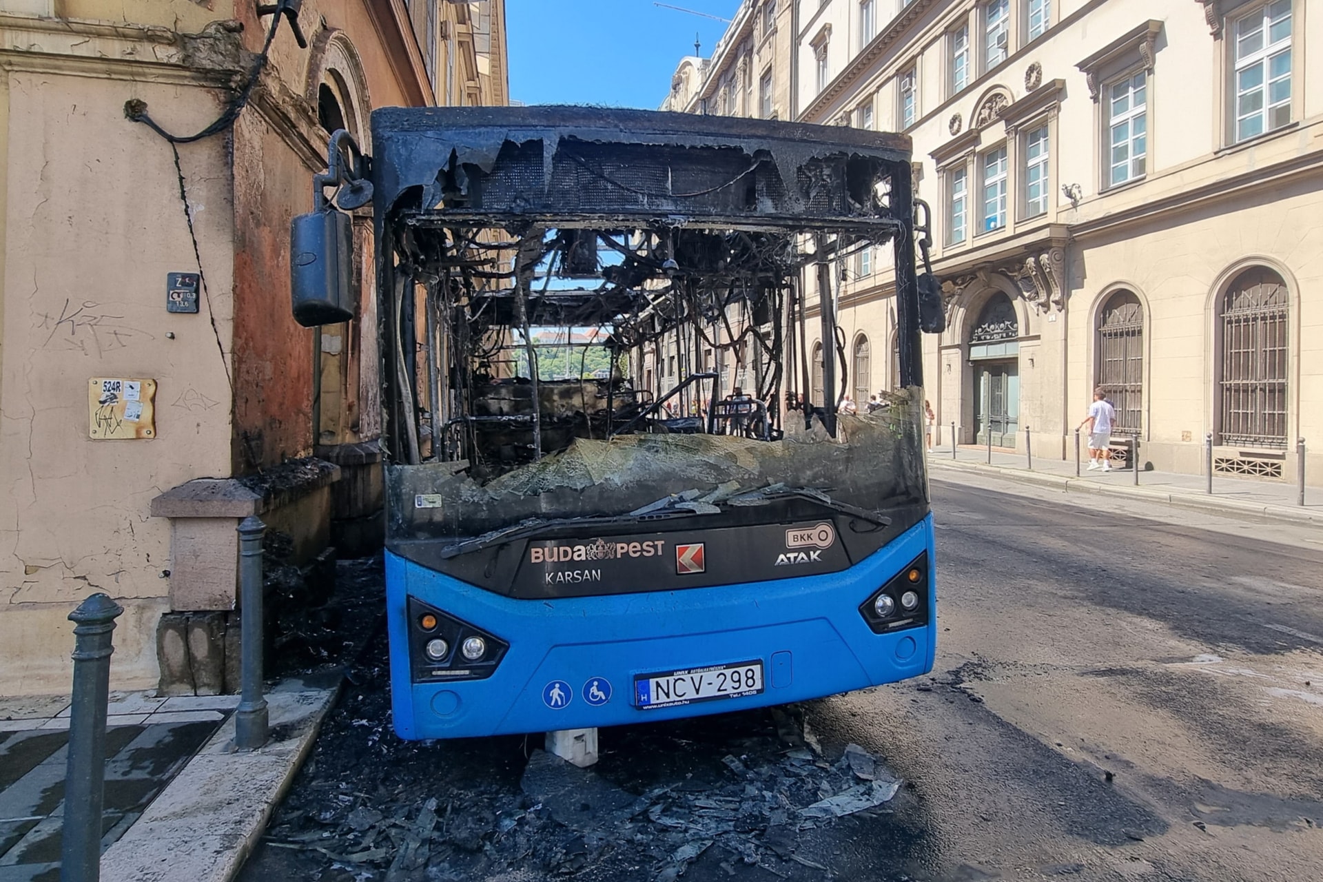 Fidesz–KDNP: Amíg kigyulladnak a buszok, van jobb helye a pénznek Budapesten