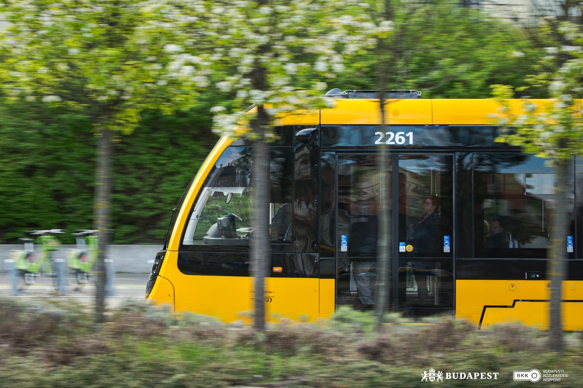 Szünetel a közlekedés a belvárosban