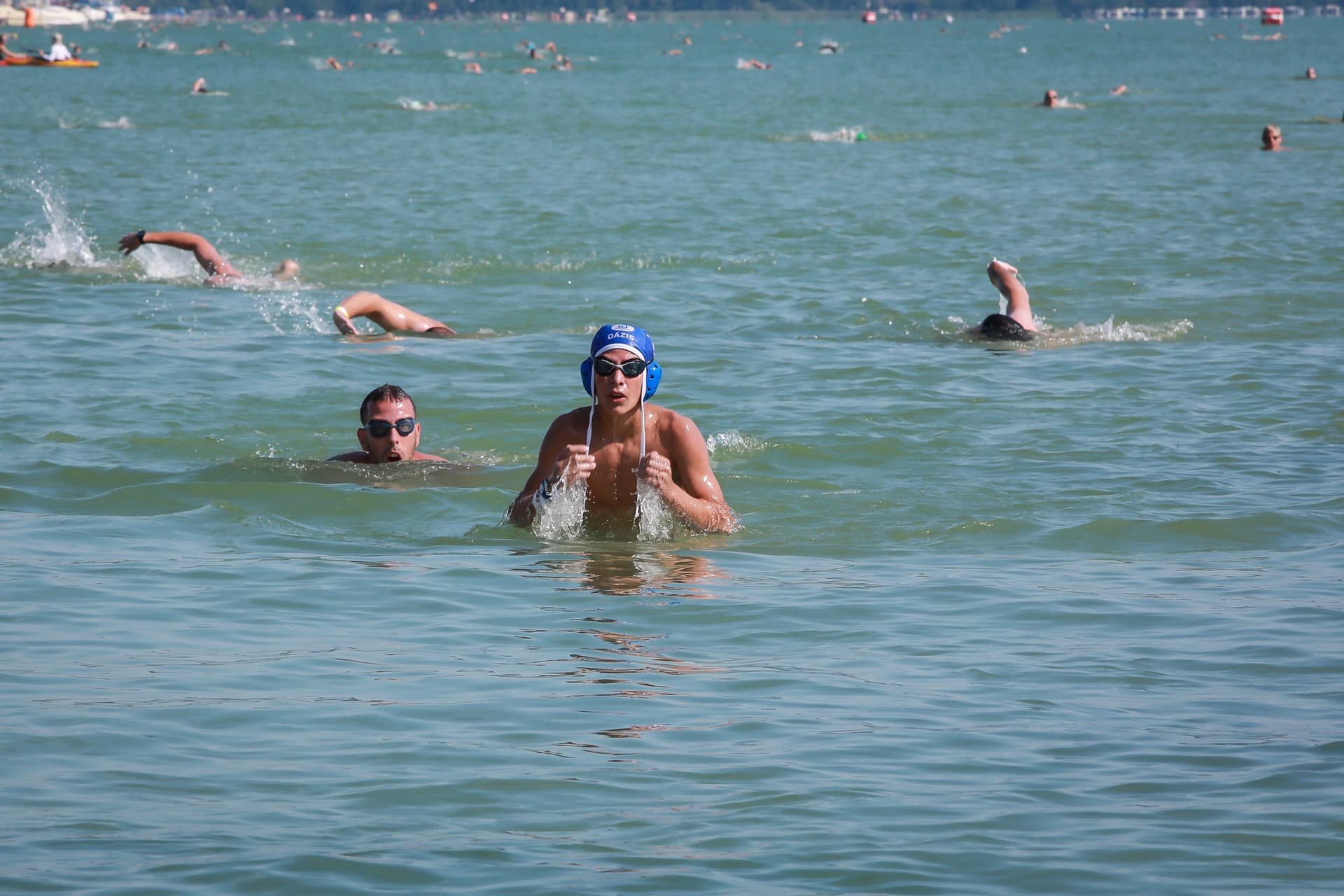 Balaton átúszás augusztus elsején