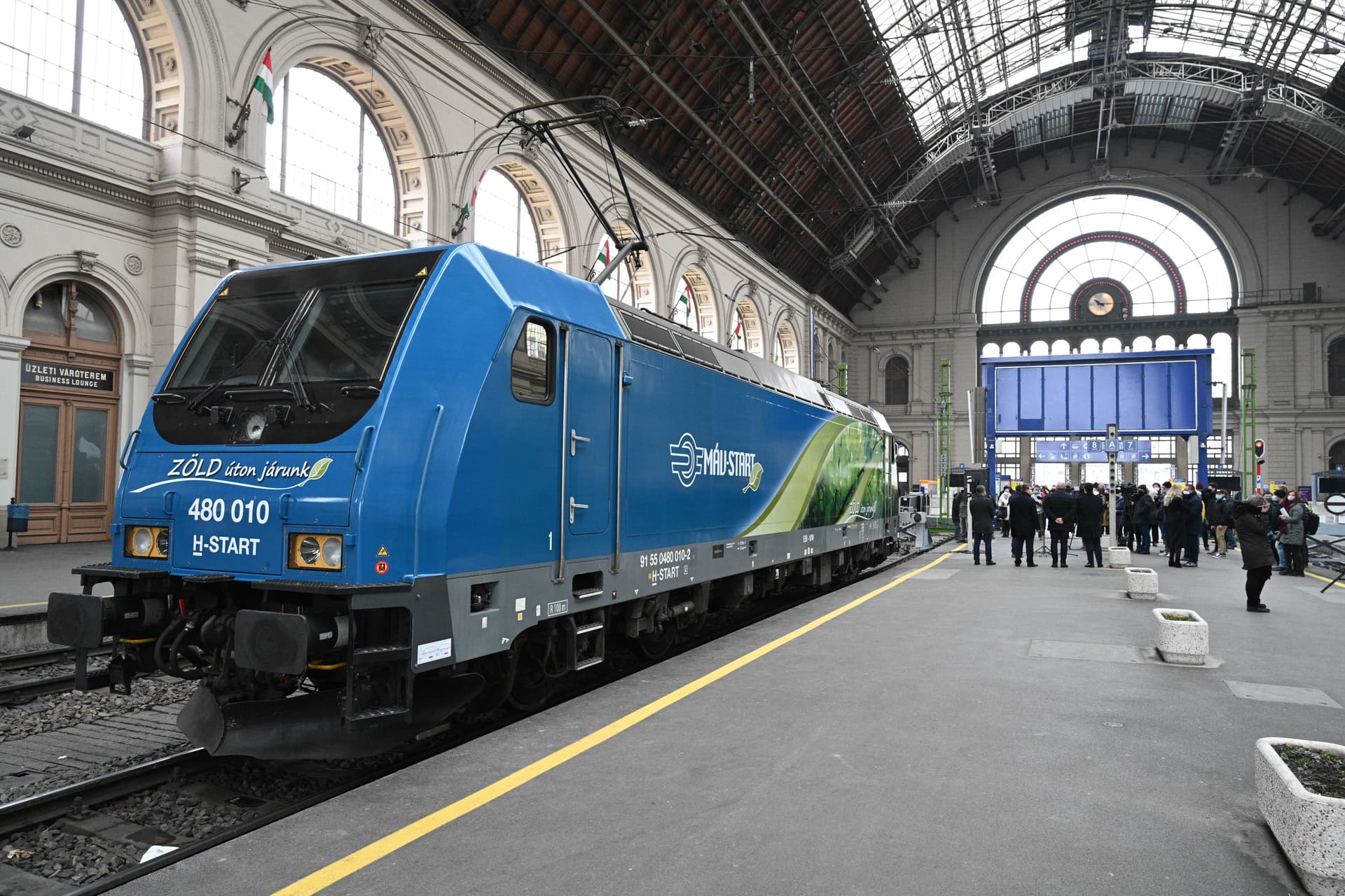 Még nem tudták megnyitni a Keleti pályaudvart + Videó