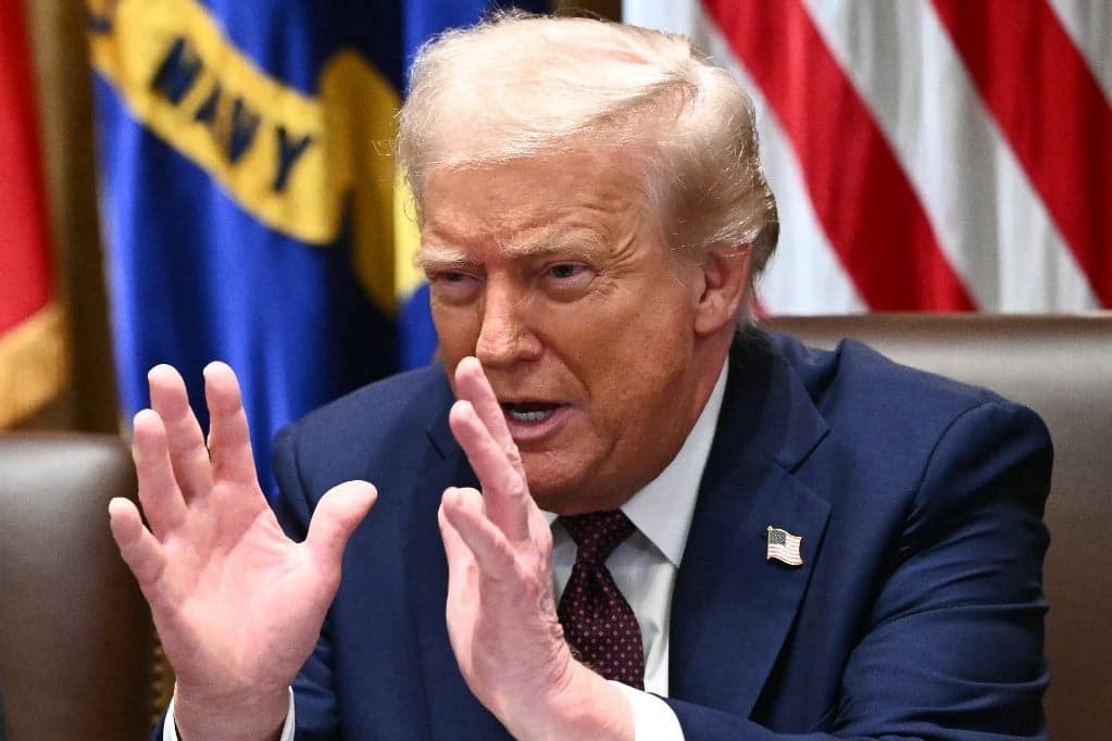 Trump két mondattal dörrentett oda három nukleáris hatalomnak