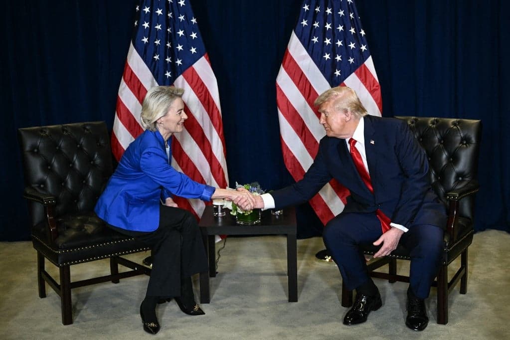 Washington két figyelmeztető lövést adott le