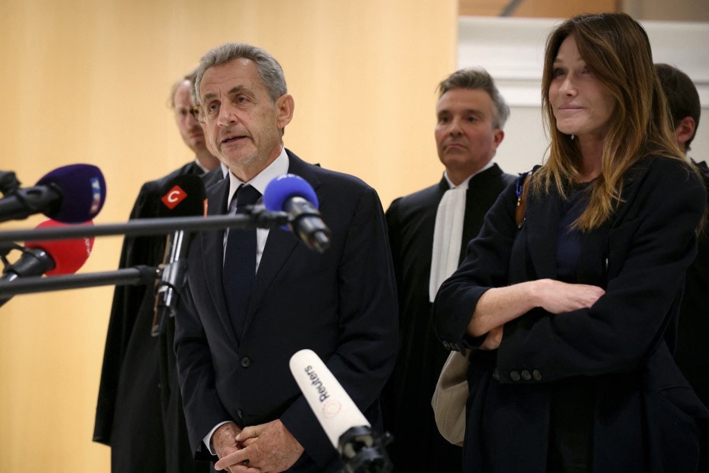 Sarkozy bebörtönzése újraéleszti a vitát a francia politikai igazságosságról