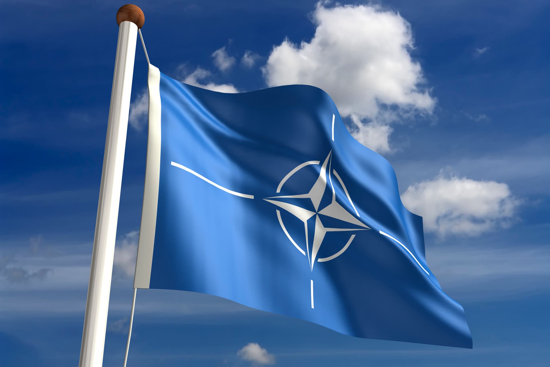 A NATO új tervet fontolgat
