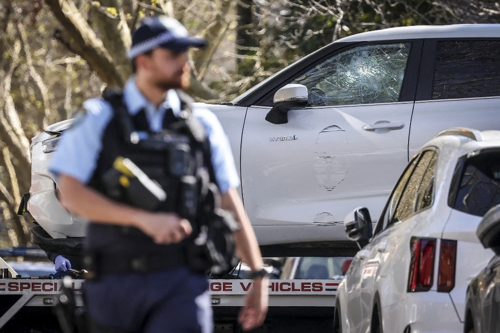 Sydney-ben az orosz főkonzulátus épületébe hajtottak