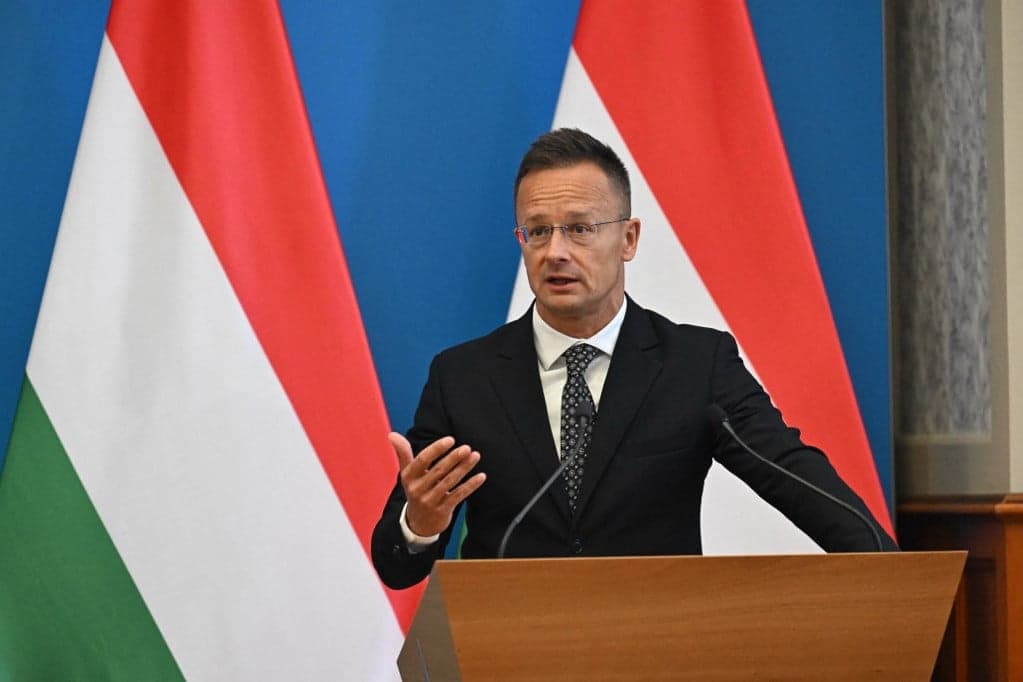 Szijjártó Péter: más módon, mint 1956-ban, de ma is harcolni kell a szabadságért