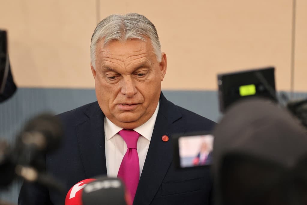 Egyre többen követik Orbán Viktort