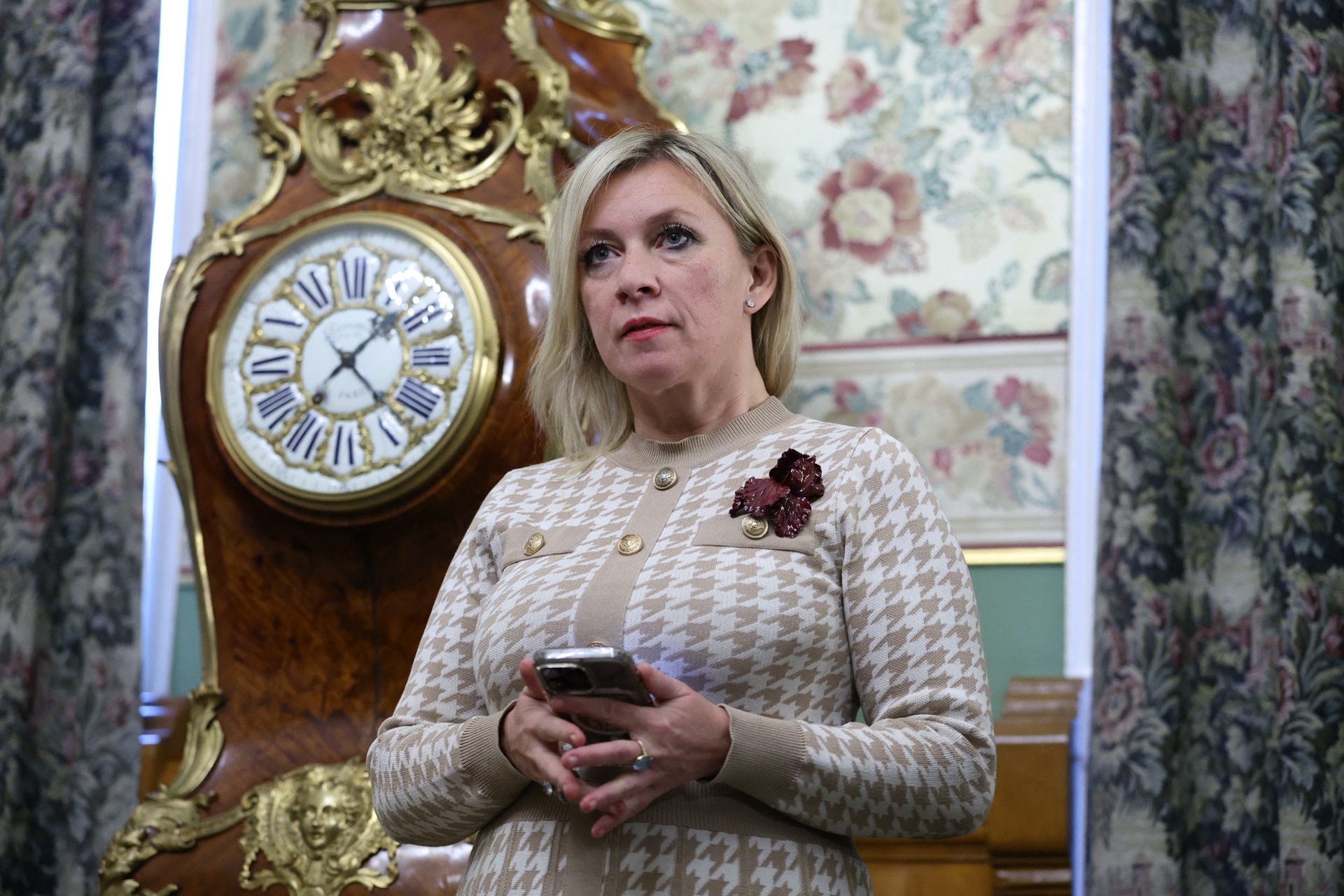 Zaharova a lengyel külügyminisztert Oszama bin Ladenhez hasonlította