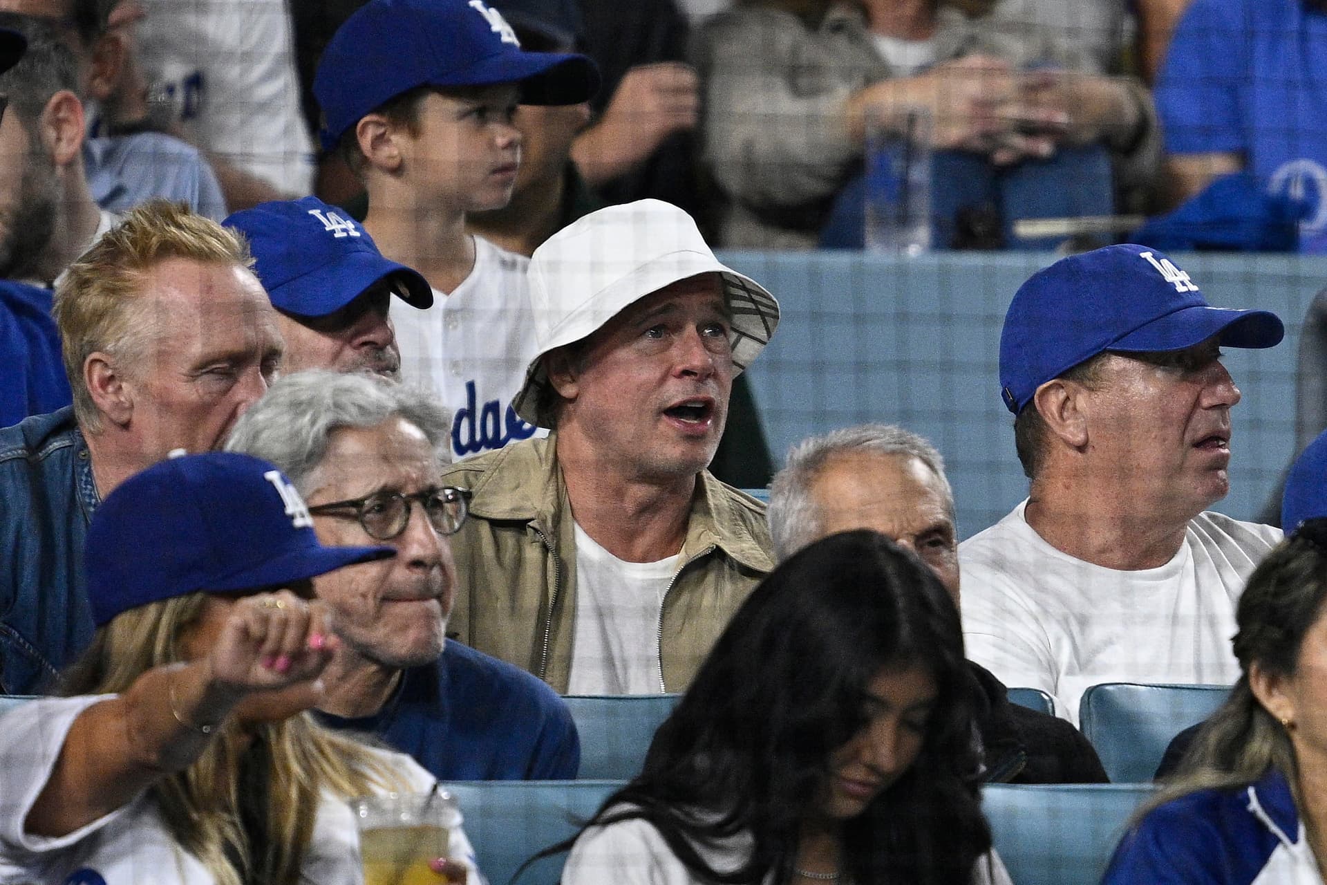 Nagy feltűnést keltett Brad Pitt