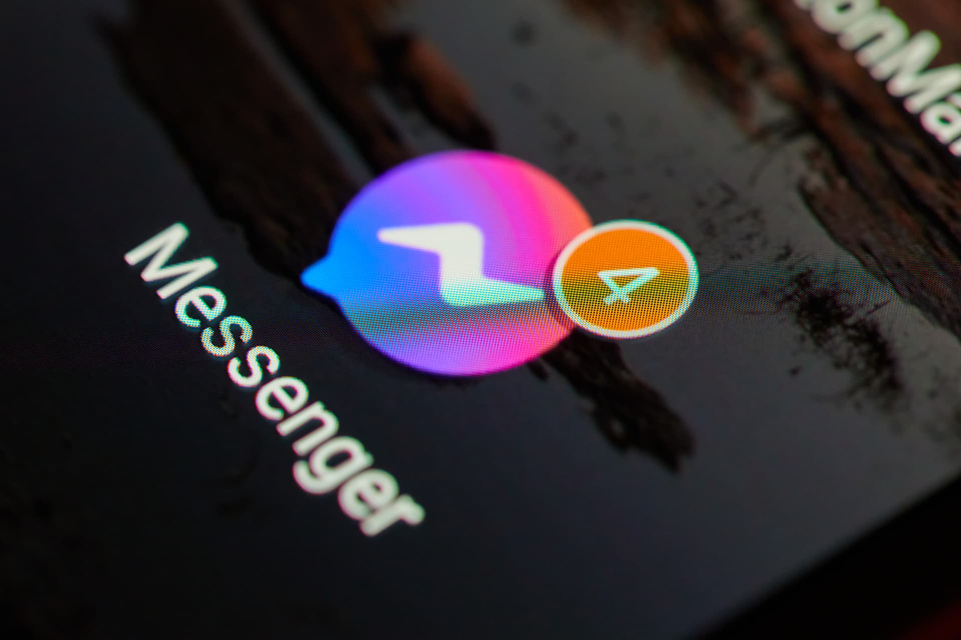 Megszűnik a Messenger