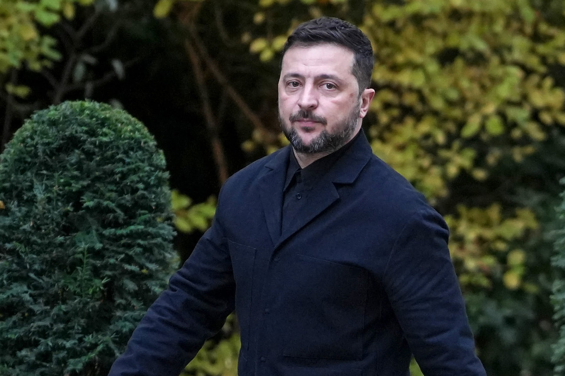 Zelenszkij hétfőn Párizsban találkozik Macronnal