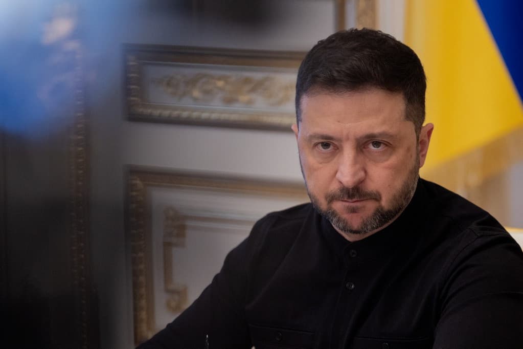 A korrupciós hálózat leleplezése határozott üzenet Zelenszkijnek