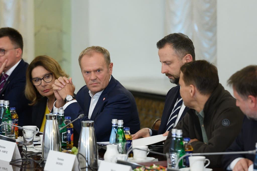 Benyújtotta lemondását a lengyel alsóház elnöke