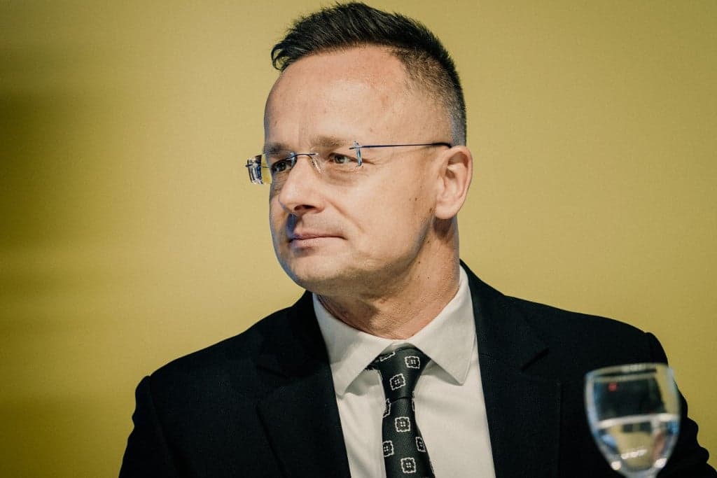 Békét kíván Belgrád és Budapest is