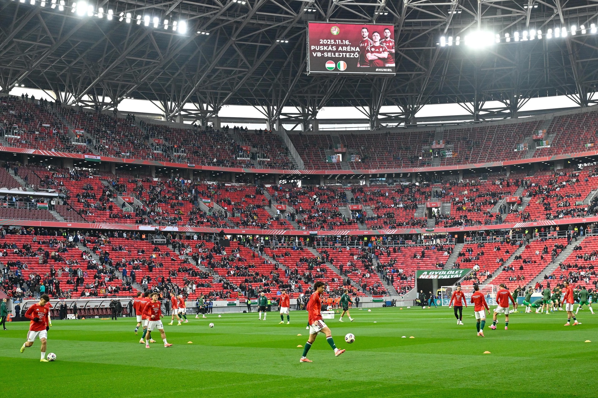 Így kezd a magyar válogatott az írek elleni vb-selejtezőn +GALÉRIA
