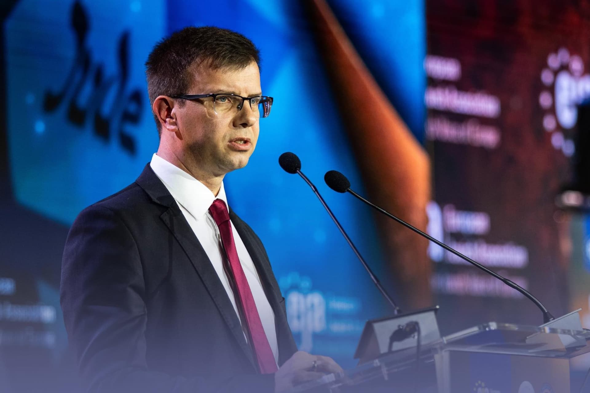 „Átvilágítjuk az EU hatásköreit”