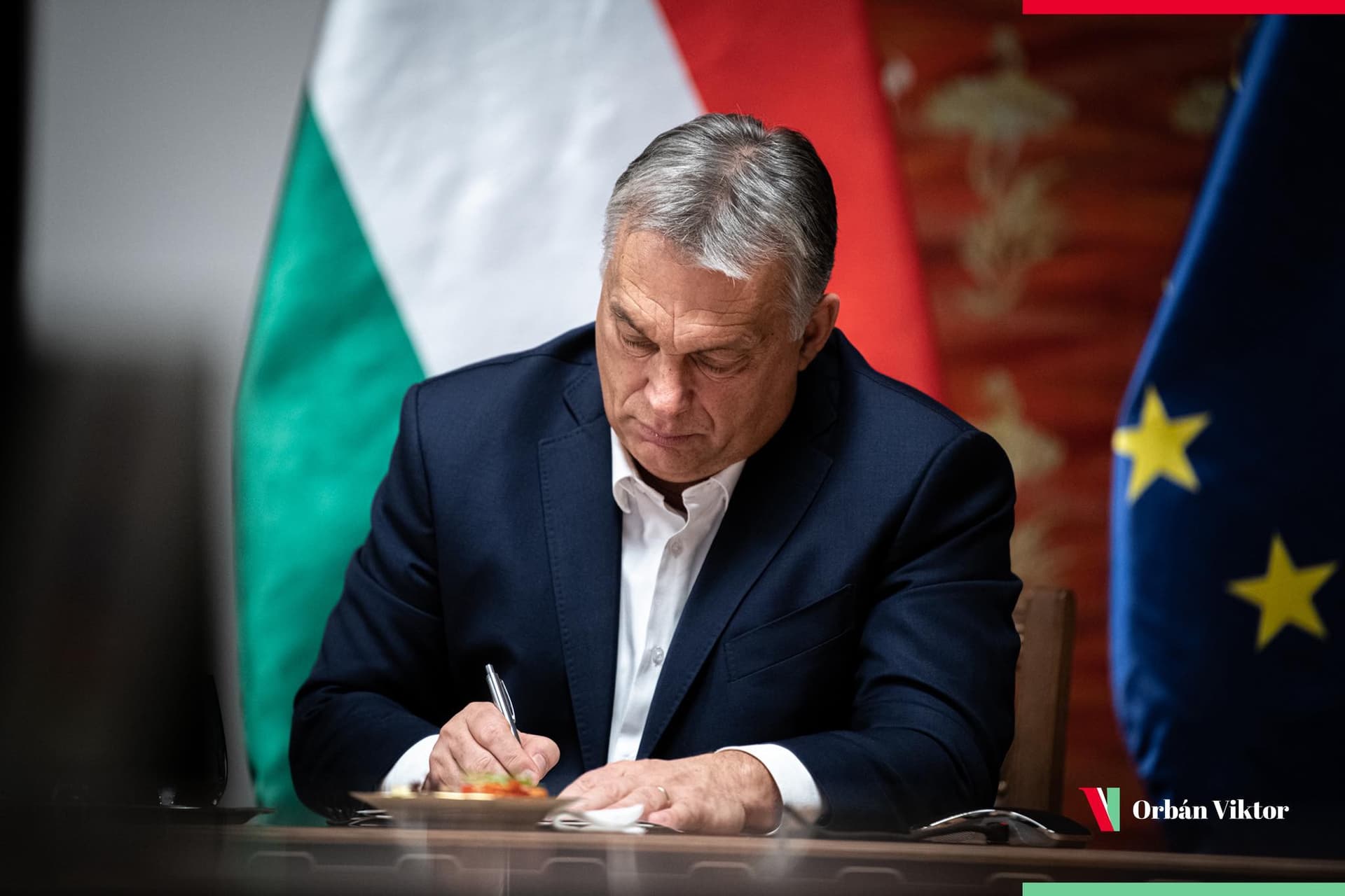 Orbán Viktor: Mi, magyarok mind háborúellenesek és békepártiak vagyunk