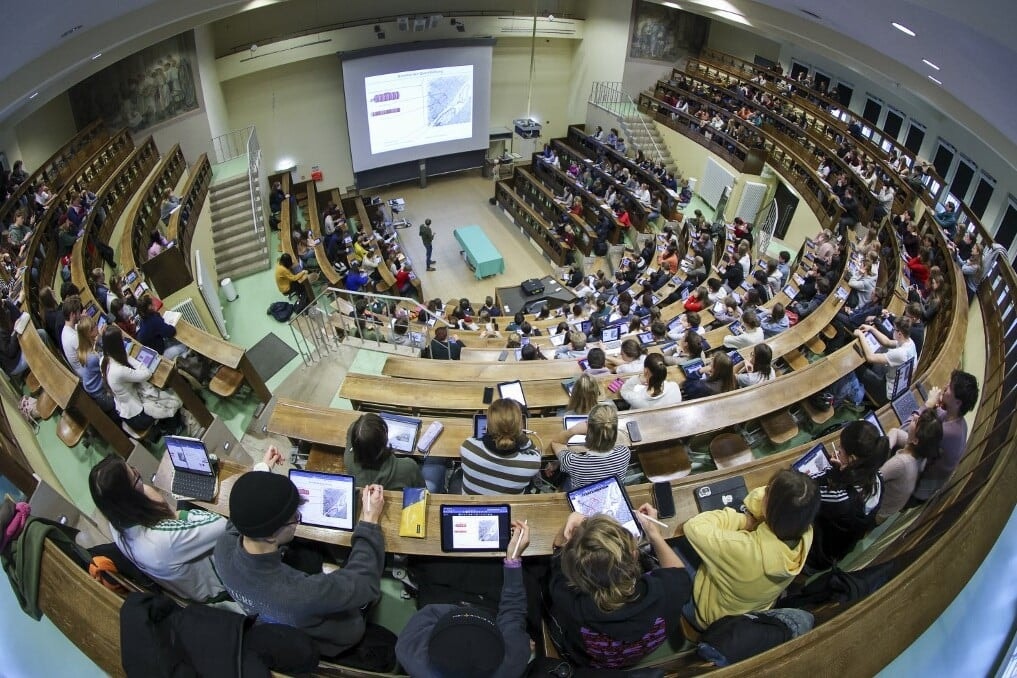 Növelné az Erasmus+ költségvetését az EP