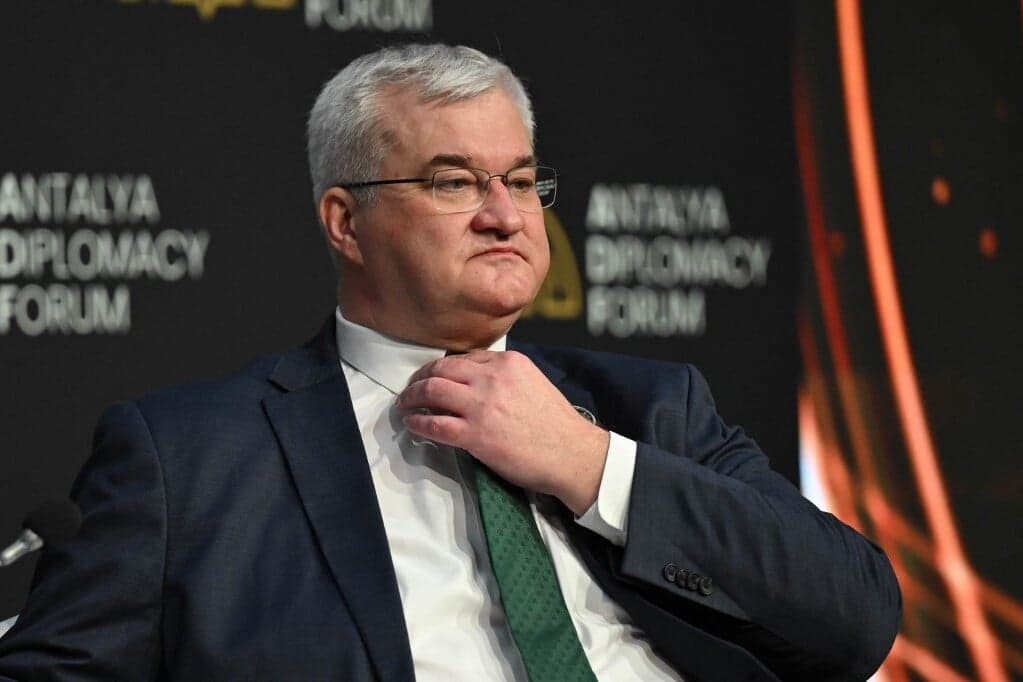Az ukrán kormány kinevezte a megbízott védelmi és külügyminisztert