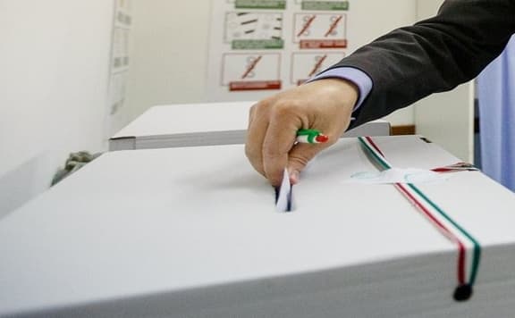 Már többen szavaznának a külképviseleteken, mint öt éve