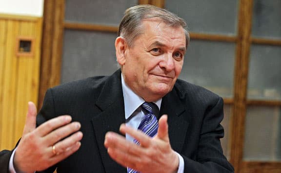 Kétnapos nemzetközi tudományos konferencia kezdődött Lakiteleken