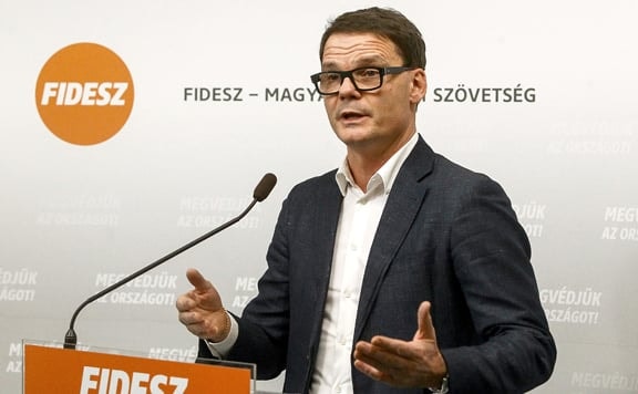 Fidesz: A balliberális kormányok idején segélyekre kárhoztatták a magyar polgárokat
