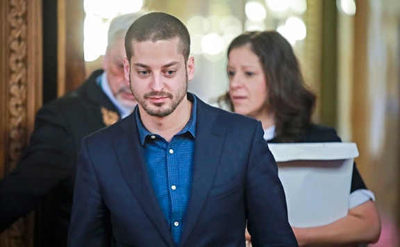 Fidesz: Ungár Péter nem szavazta meg az ápolási díj emelését