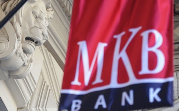 Felminősítette az MKB-t és a Budapest Bankot a Moody's